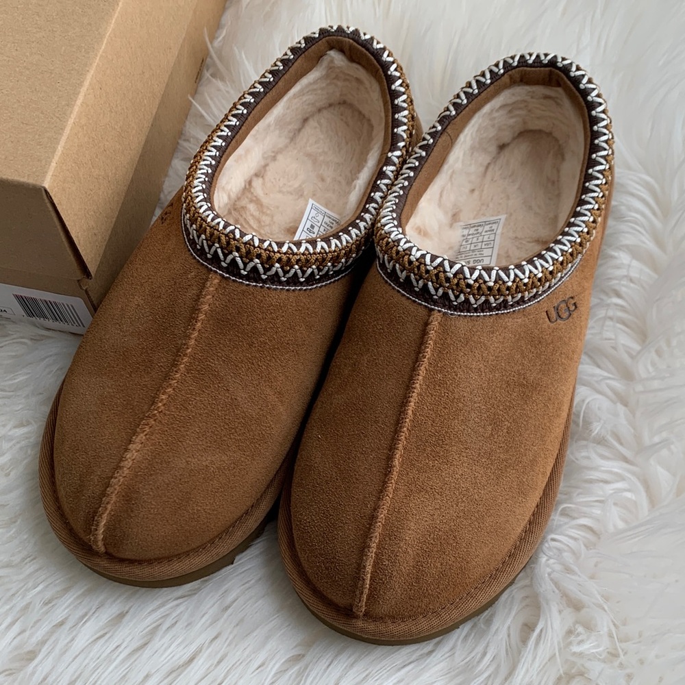 UGG Tan Suede NWT